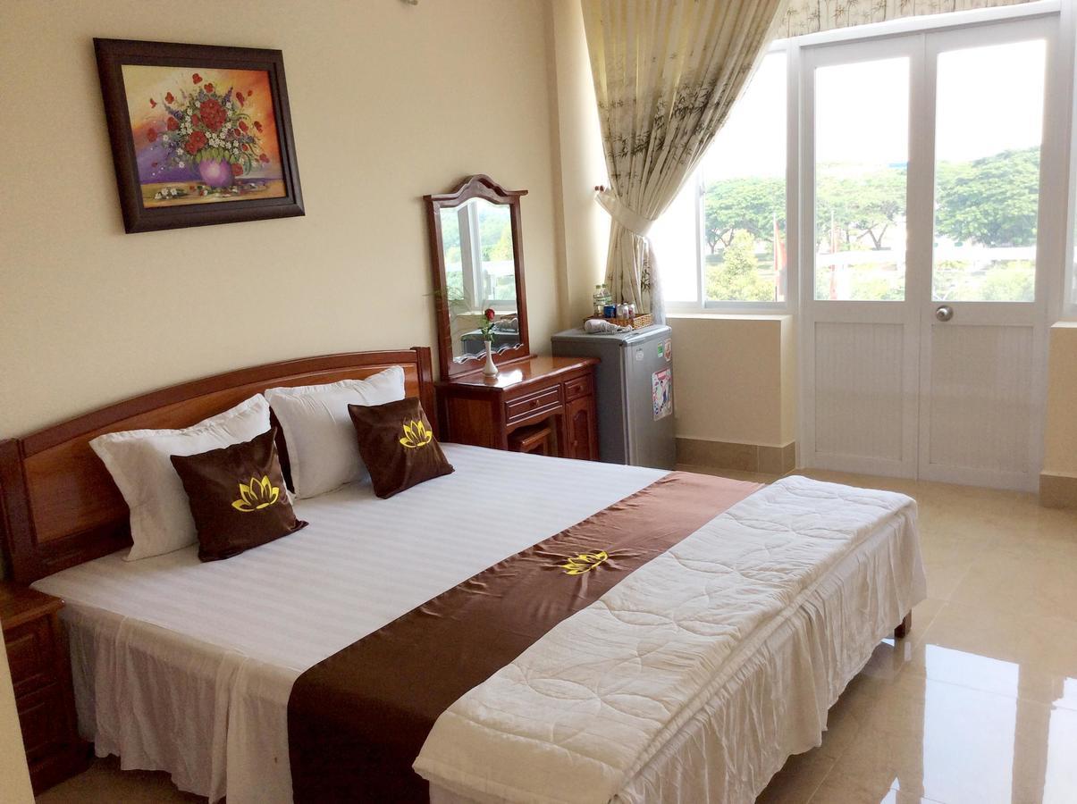 โรงแรมฮวงเซน Cao Lanh ภายนอก รูปภาพ