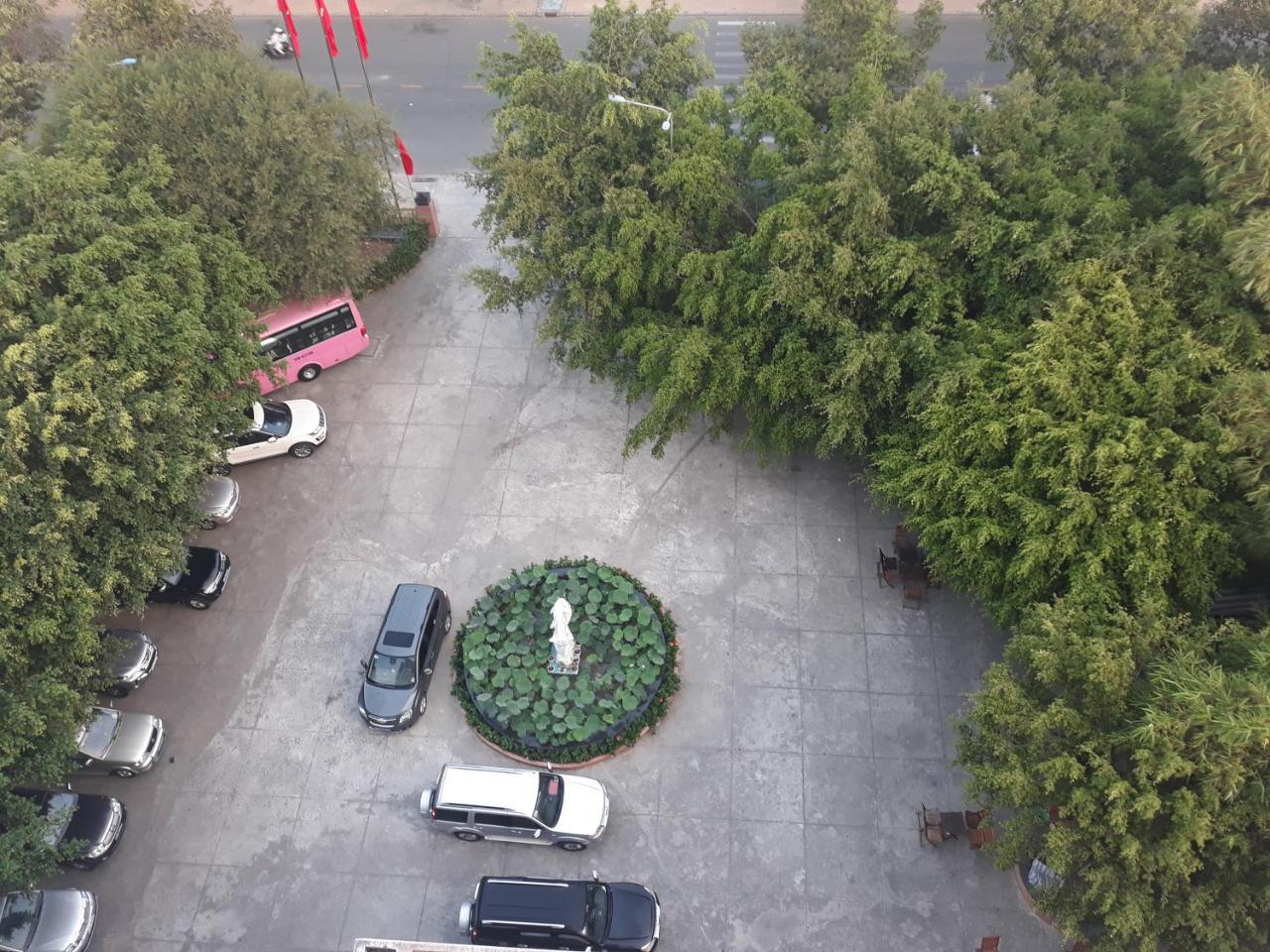 โรงแรมฮวงเซน Cao Lanh ภายนอก รูปภาพ